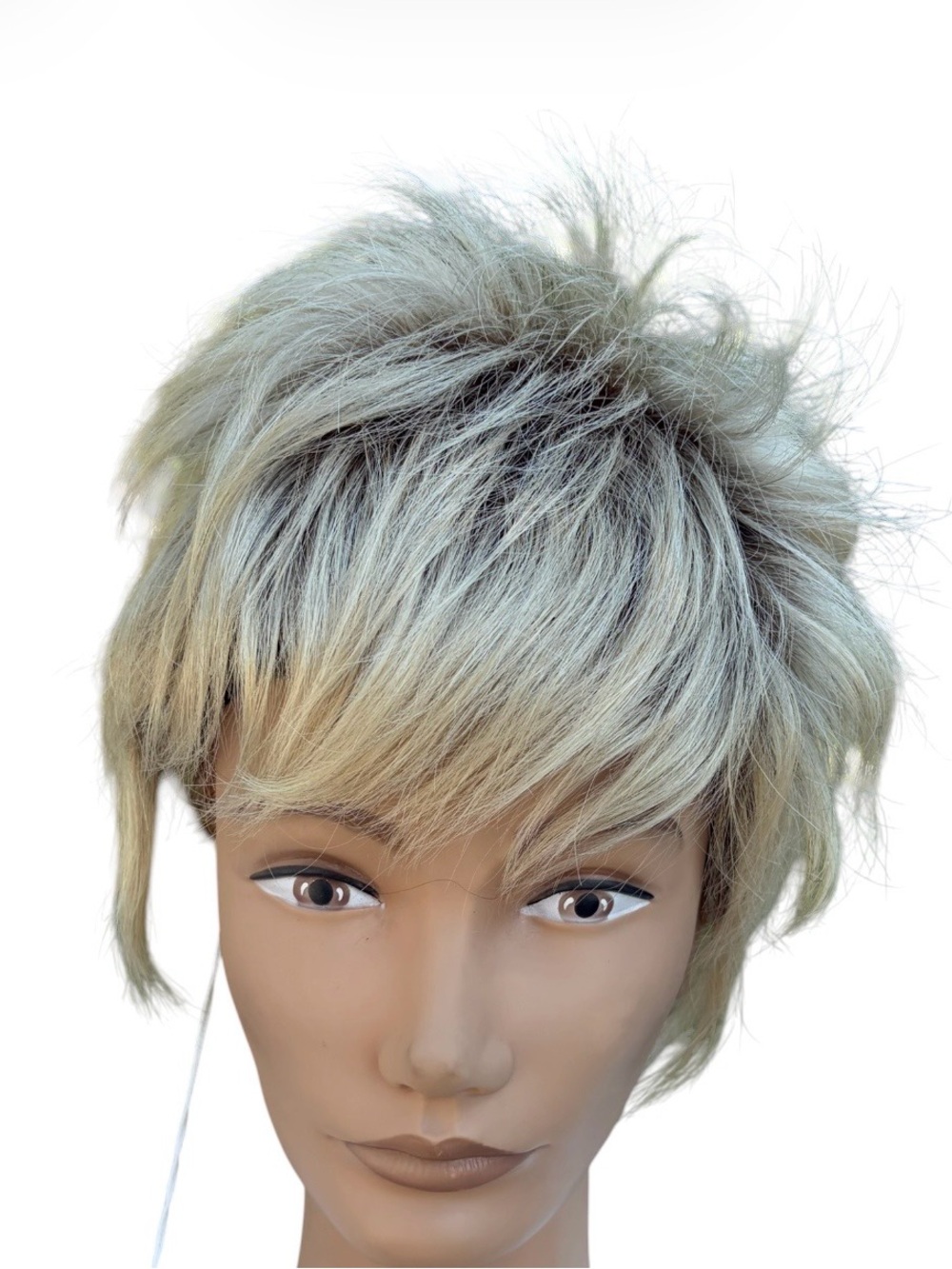NWT platinum blonde pixie cut with dark shadow roots Billie synthetic wig